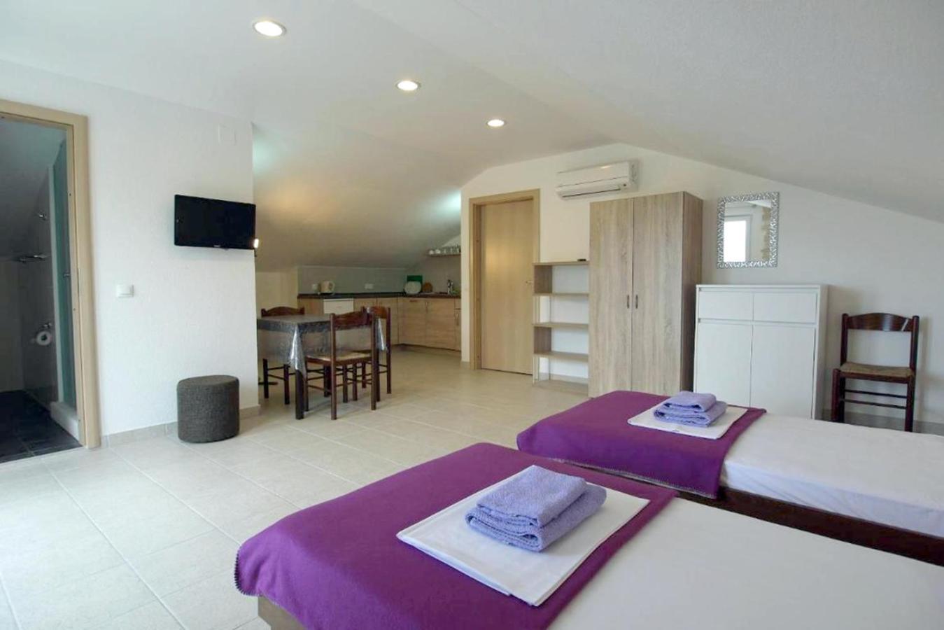 Paklenica Sport Apartments Starigrad Paklenica Cameră foto
